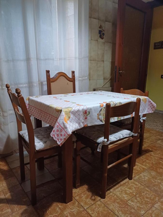 Вилла La Casa Di Lili Lugnano in Teverina Экстерьер фото